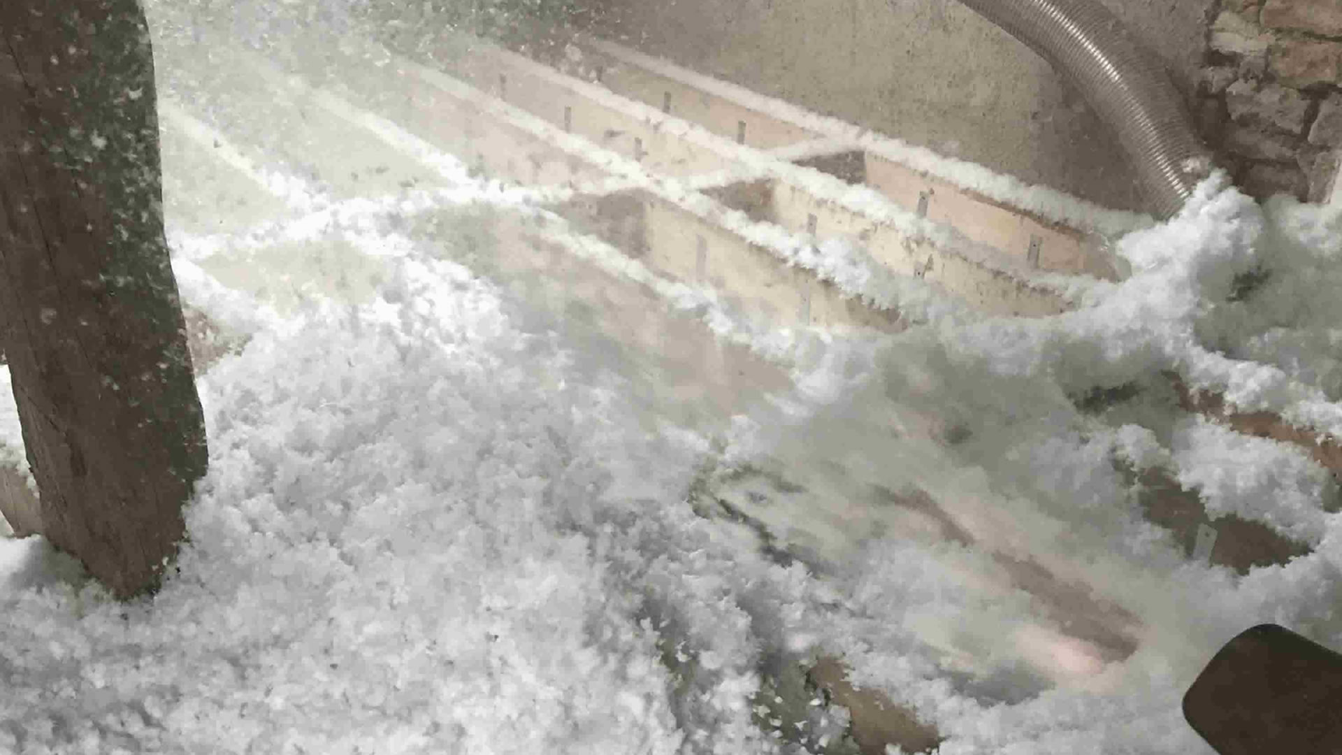 soufflage isolant sur films chauffant ceilingo